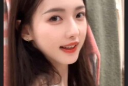 毛玻璃随机小姐姐HTML源码